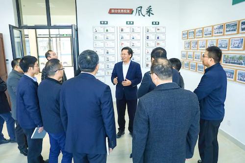 校长尚永丰院士在重庆时时彩
走访调研