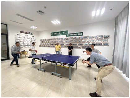 乒乓球现场比赛