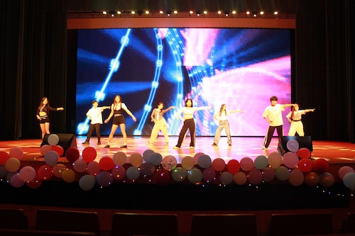 7713DB8D-67B2-45EC-B573-174BD8959238